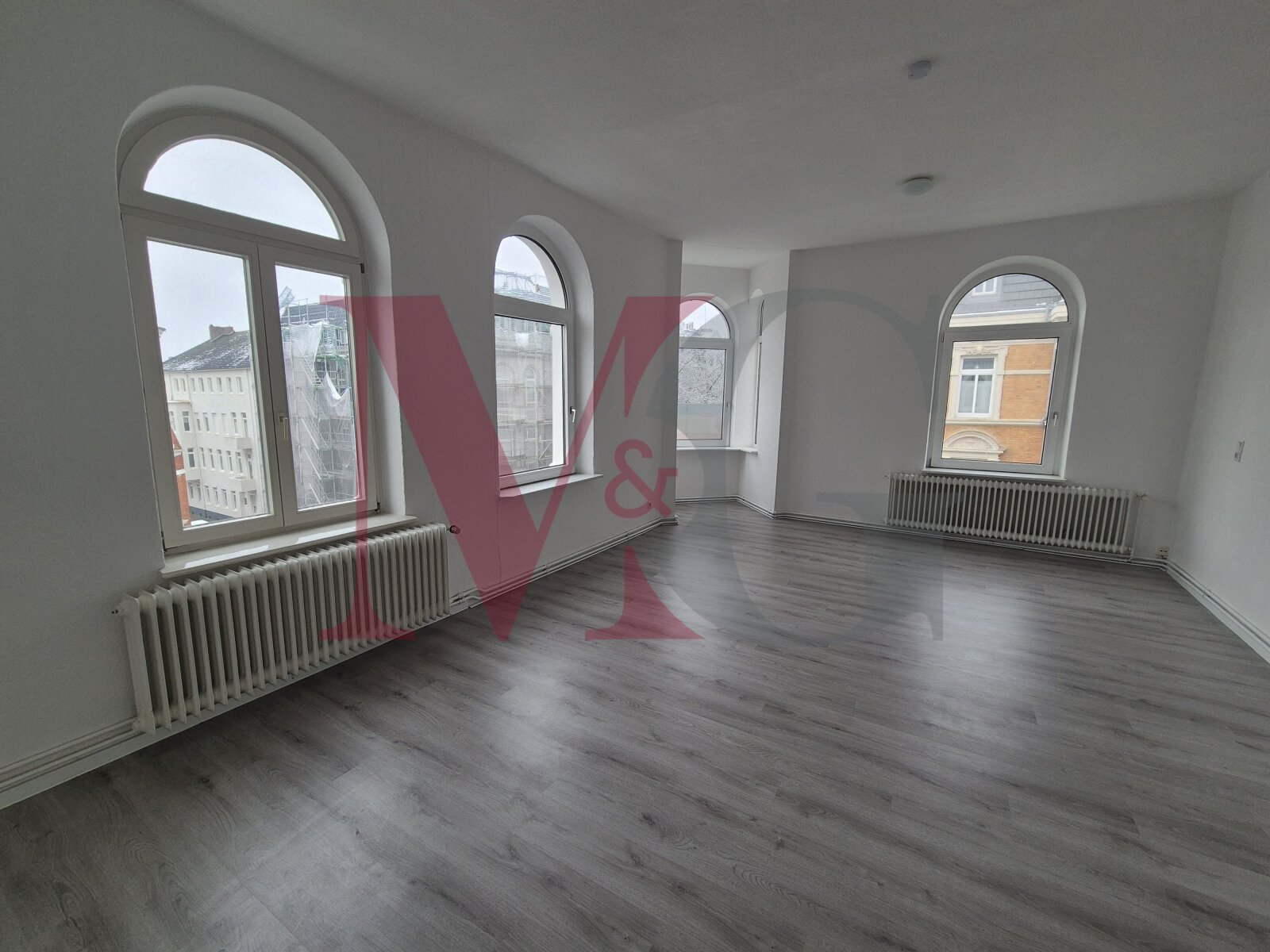 Attraktive 2 - Zimmer Wohnung in bester Lage Attraktive 2 - Zimmer Wohnung in bester Lage
